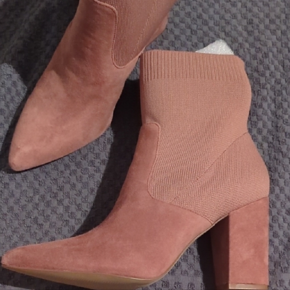 Chic Pink Heeled Boots with Suede Finish